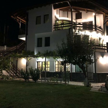 Apartments In Golden Sands Park Near The Sea Varna Exterior photo